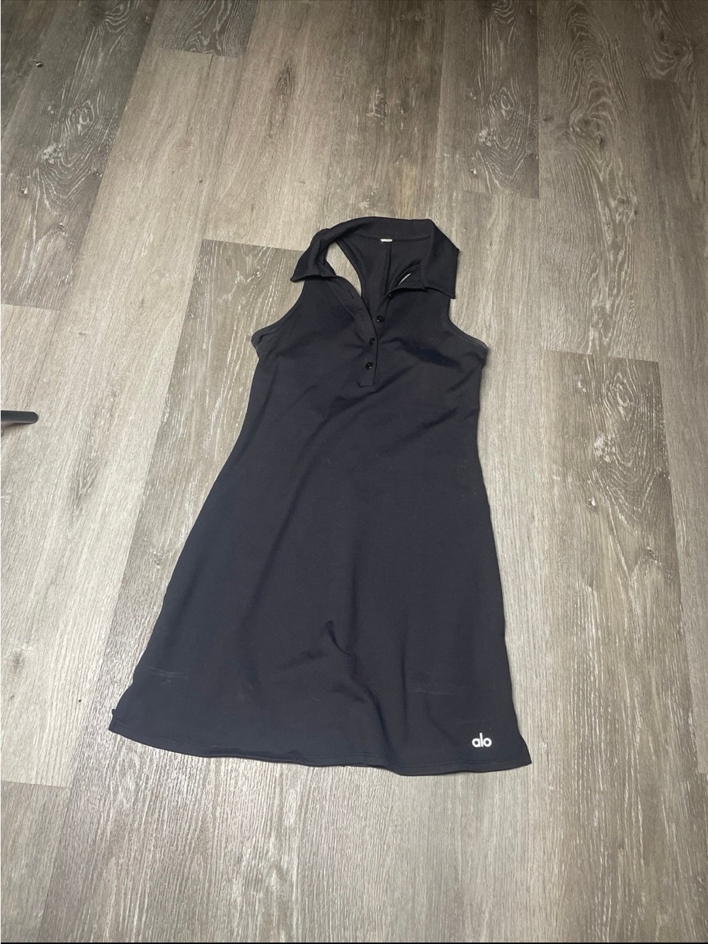 ALO Yoga Women's Black Sleeveless Polo Dress small